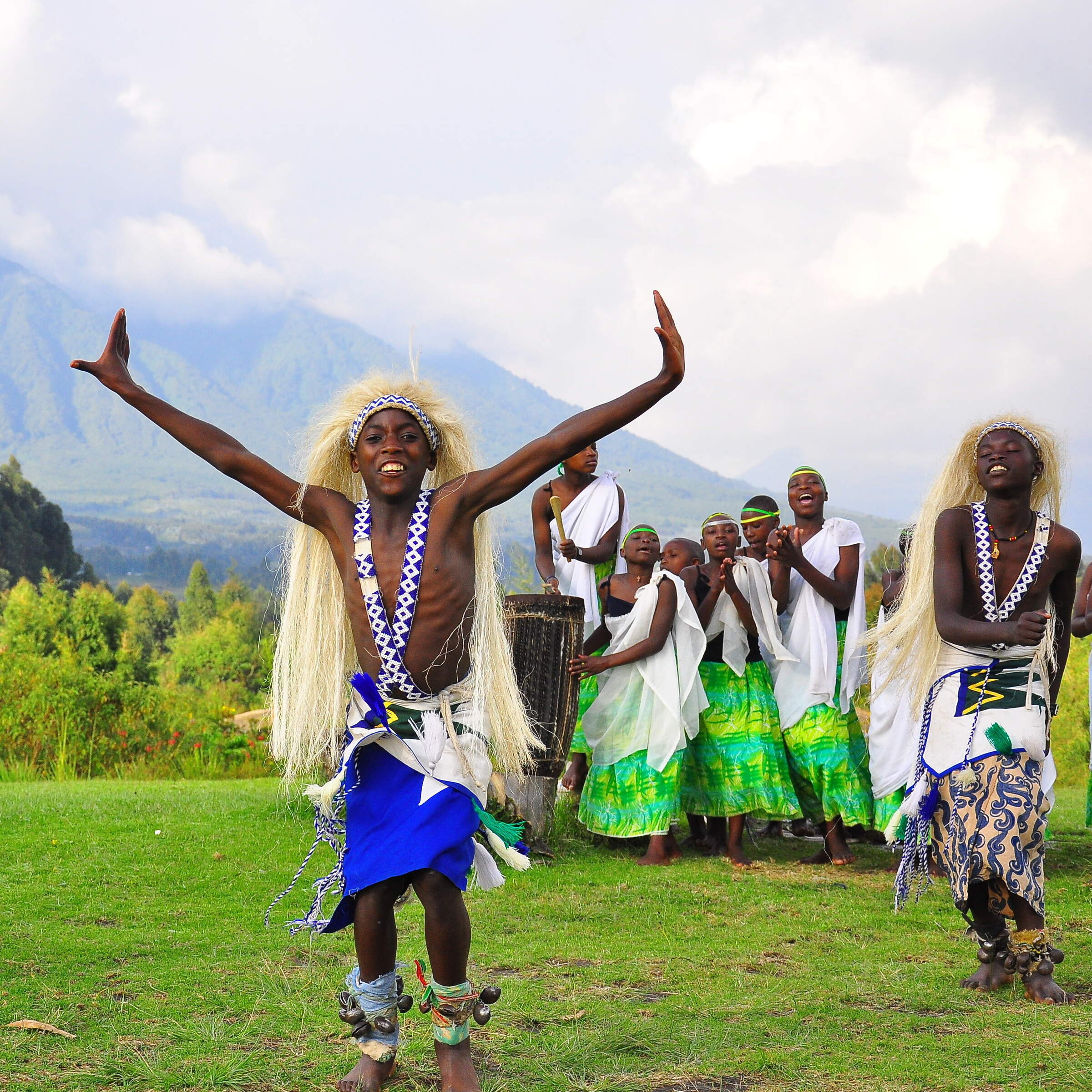 How to spend 10 Days Rwanda safari tour 
